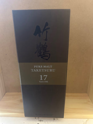 Nikka Taketsuru 17 Year Old Pure Malt (with wooden presentation box)
